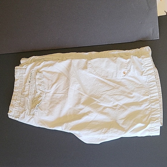 Men's Buffalo David Bitton Shorts, Size 34W - Picture 8 of 10